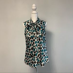 Nine West Tie Front Silky Top Size Medium